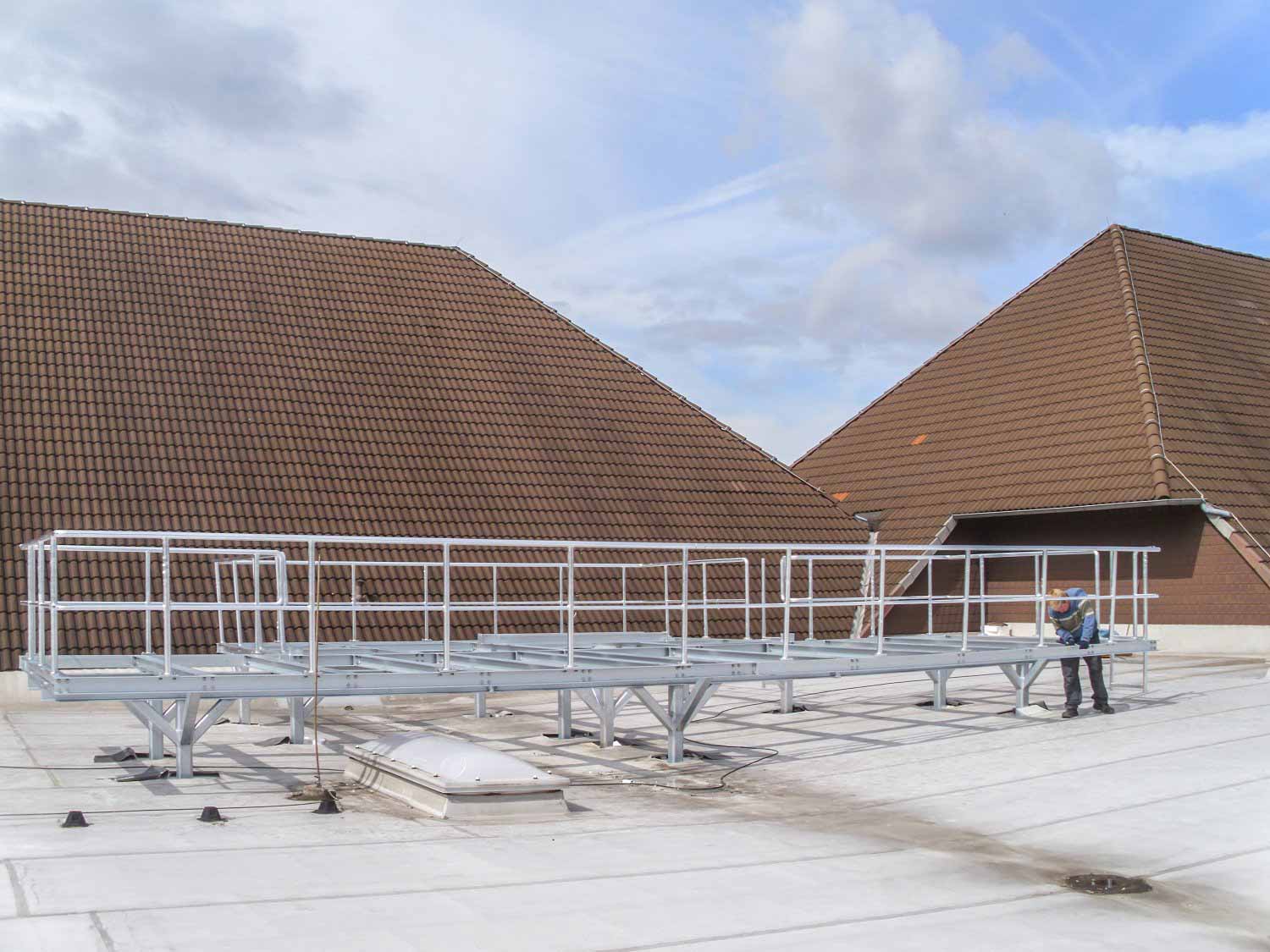 Leistungen von Henschel Stahlbau GmbH & Co. KG