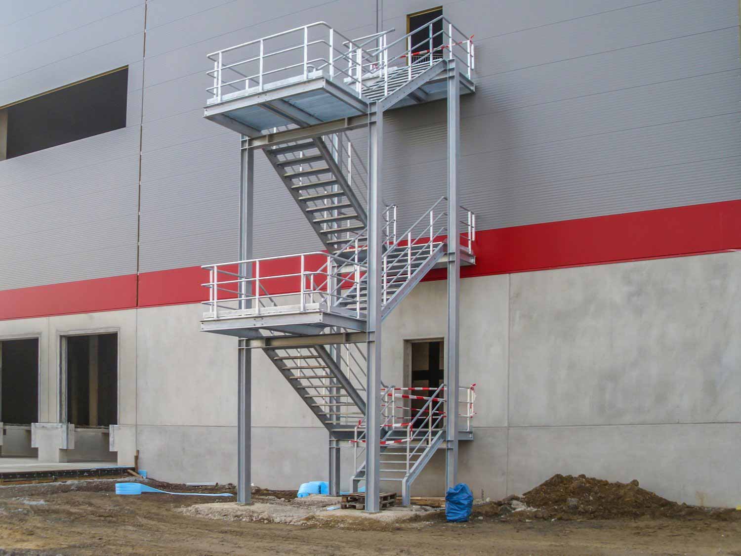 Industrietreppen von Henschel Stahlbau GmbH & Co. KG