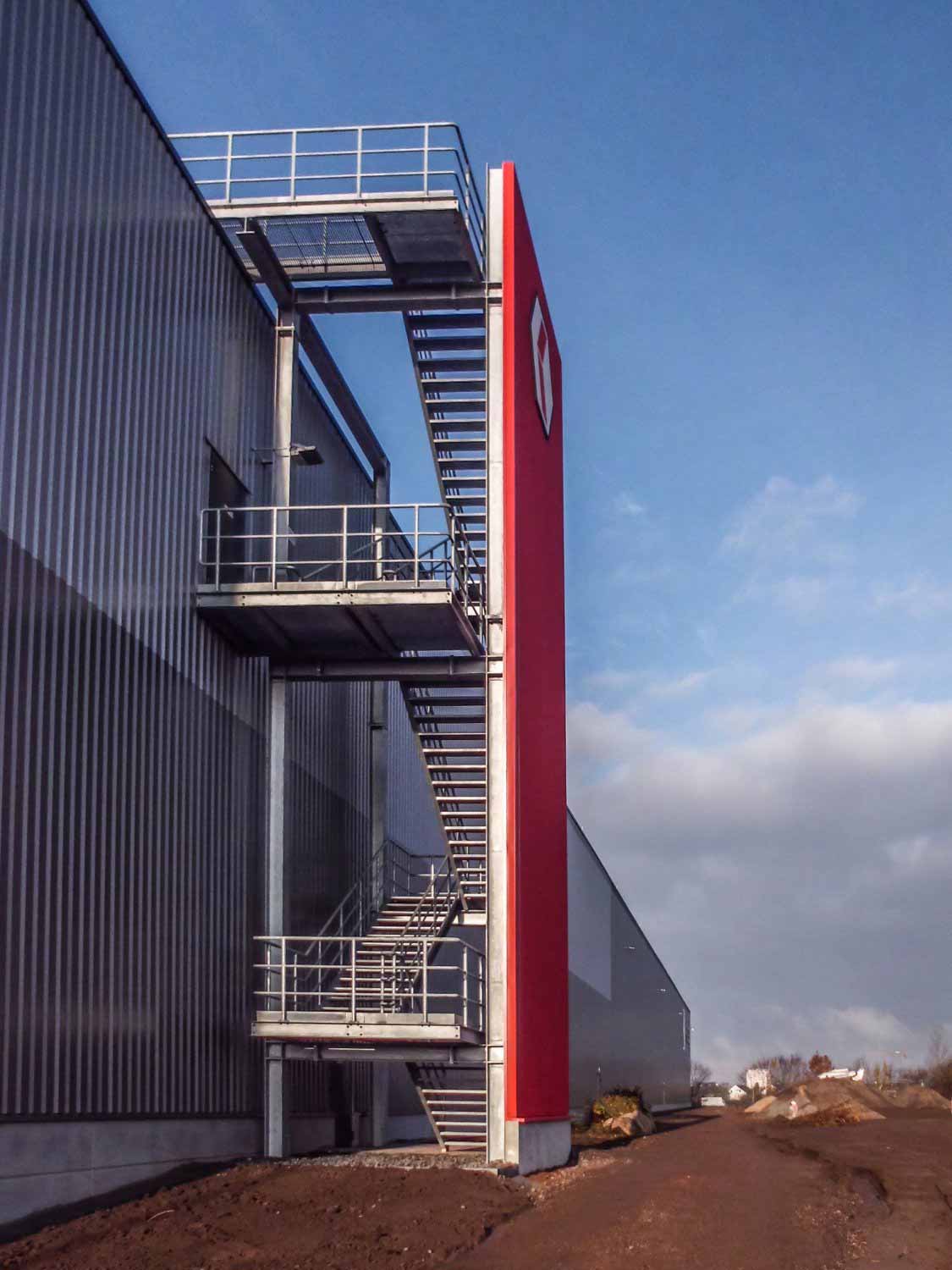 Industrietreppen von Henschel Stahlbau GmbH & Co. KG