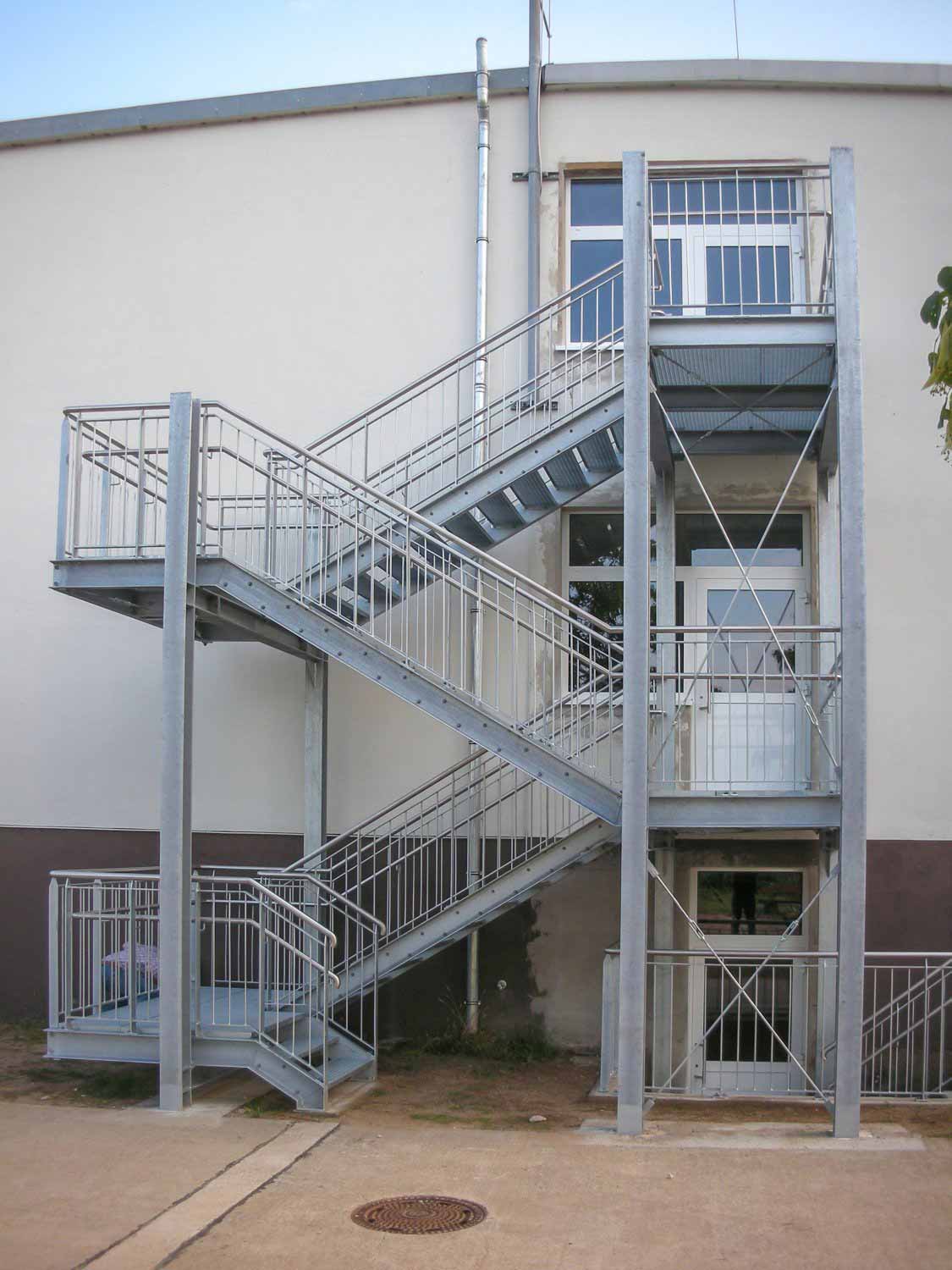 Industrietreppen von Henschel Stahlbau GmbH & Co. KG