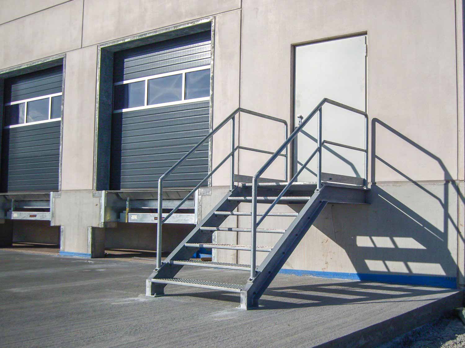 Industrietreppen von Henschel Stahlbau GmbH & Co. KG