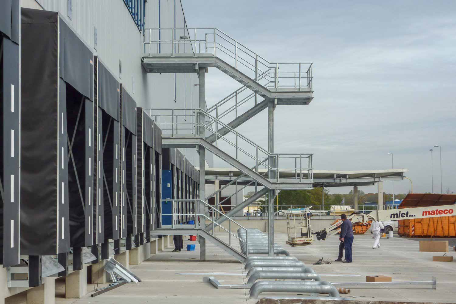 Industrietreppen von Henschel Stahlbau GmbH & Co. KG