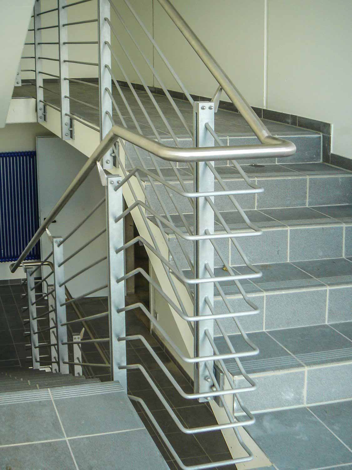 Geländer von Henschel Stahlbau GmbH & Co. KG