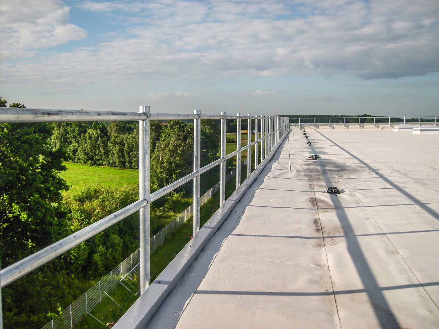 Geländer von Henschel Stahlbau GmbH & Co. KG