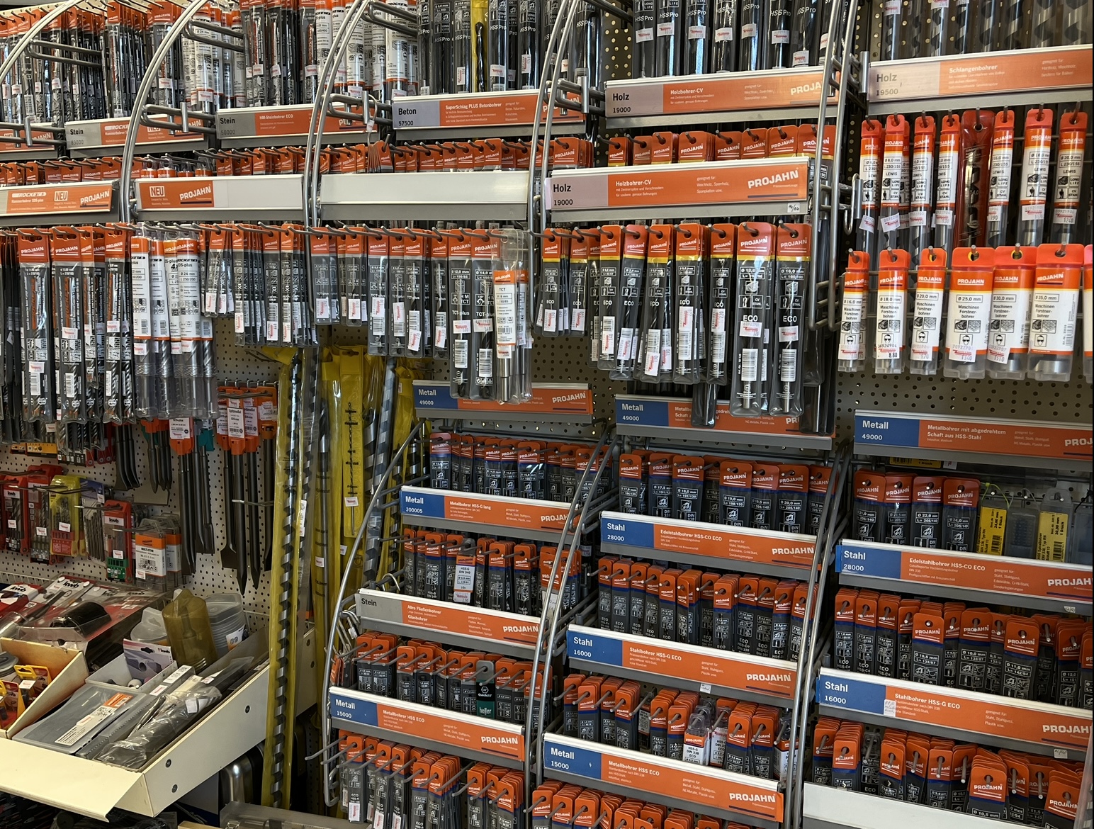 Fachhandel in Lübben · SES Schlosserei & Eisenwarenhandel 
Schulze & Sohn GmbH