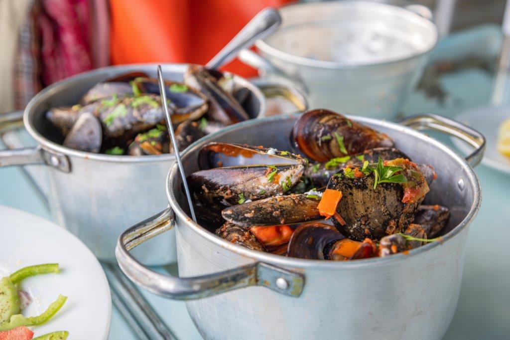 Restaurant Leuchtfeuer Horumersiel, Miesmuscheln frisch zubereitet, an der Nordseeküste, Restaurant Horumersiel, Restaurant Wangerland, Restaurant Hooksiel, Restaurant Schillig, Restaurant Carolinensiel Restaurant Leuchtfeuer Horumersiel, Miesmuscheln frisch zubereitet, an der Nordseeküste, Restaurant Horumersiel, Restaurant Wangerland, Restaurant Hooksiel, Restaurant Schillig, Restaurant Carolinensiel