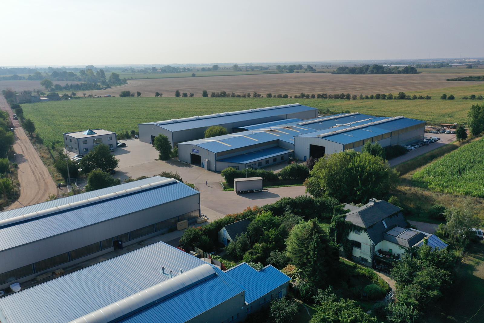 Geländer von Henschel Stahlbau GmbH & Co. KG