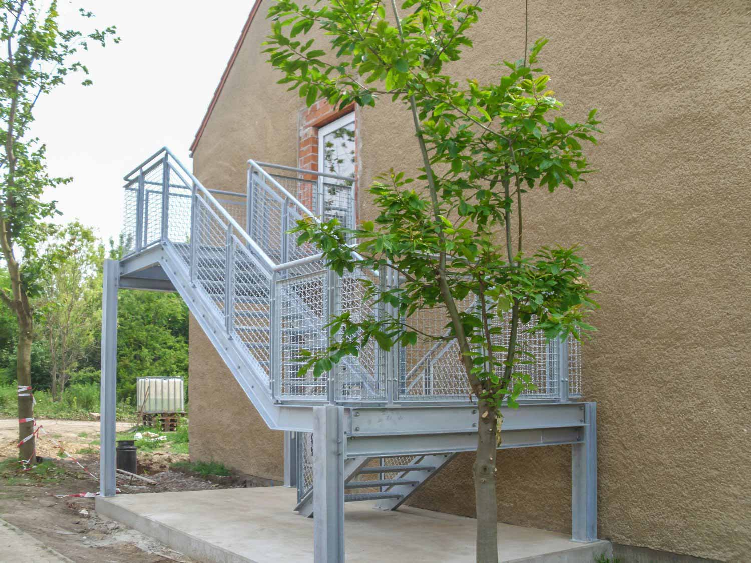 Treppen von Henschel Stahlbau GmbH & Co. KG