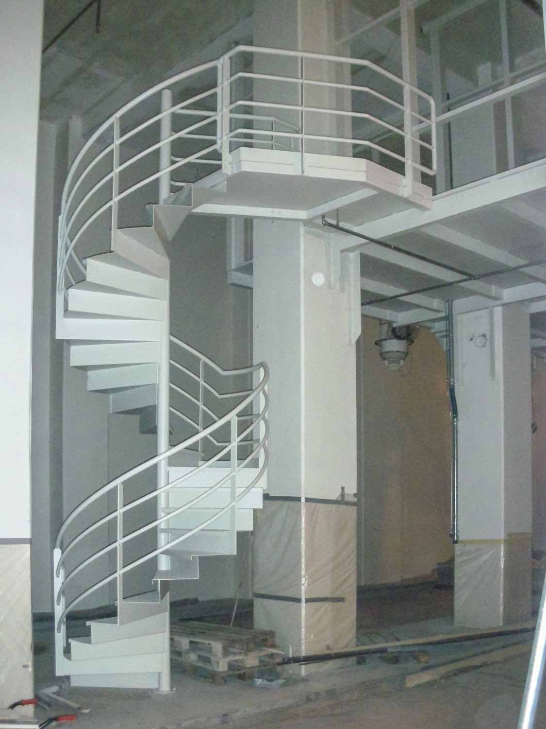 Treppen von Henschel Stahlbau GmbH & Co. KG