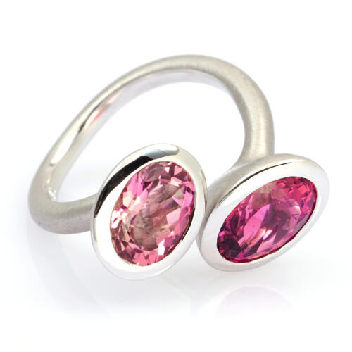 Ring Weißgold mit 2 Turmalinen