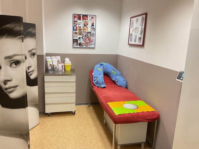 Frauenarztpraxis Dr. med. Andreas Heinzelmann und Beate Bange Frauenarztpraxis Dr. med. Andreas Heinzelmann und Beate Bange