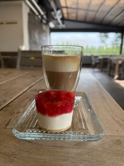 Kaffeegedeck - Gasthof Hotel Grebe Kaffeegedeck - Gasthof Hotel Grebe