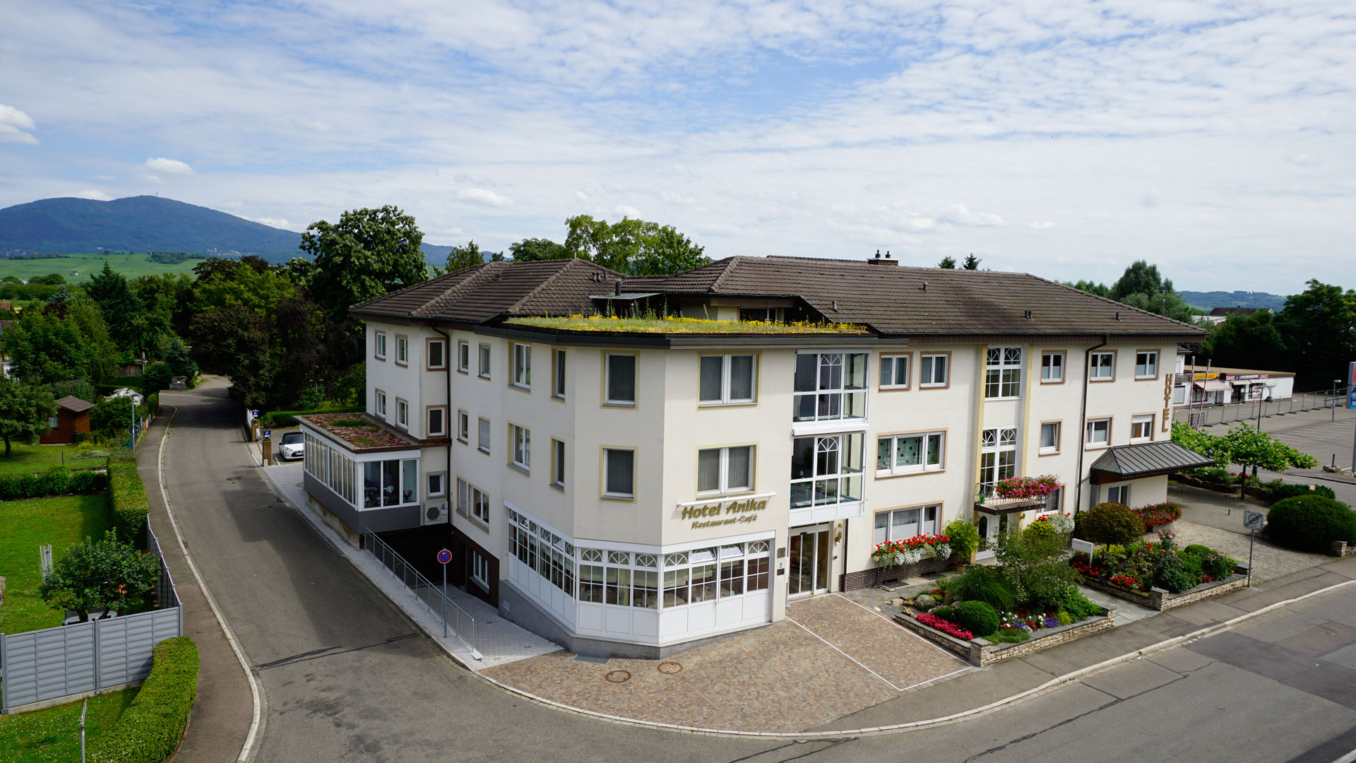 _DSC4005.jpg undefined