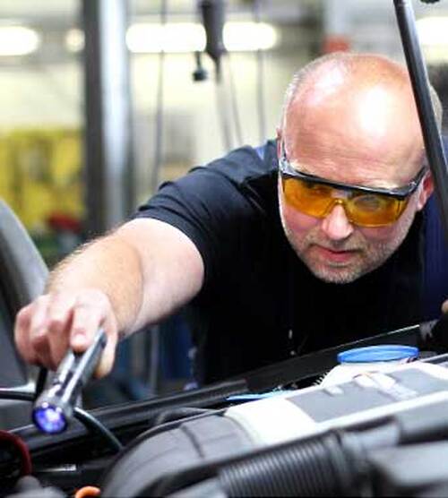 Über AutoPoint Zeven GmbH & Co. KG